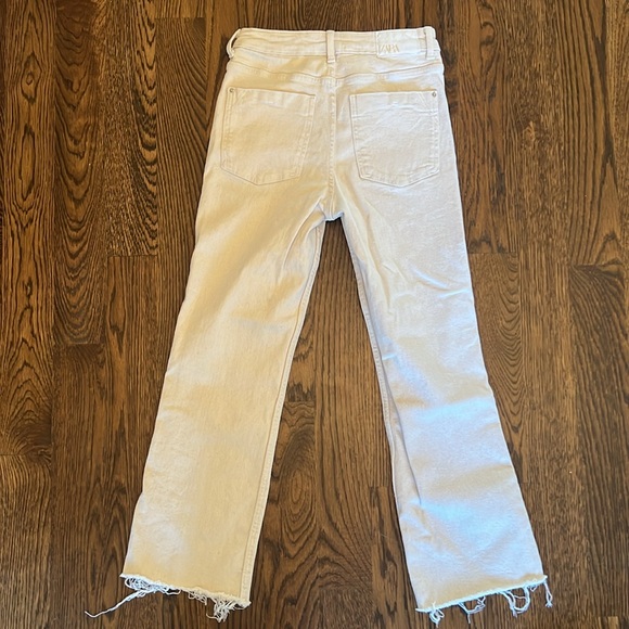 Zara High Rise Mini Flare Jeans - Picture 3 of 5